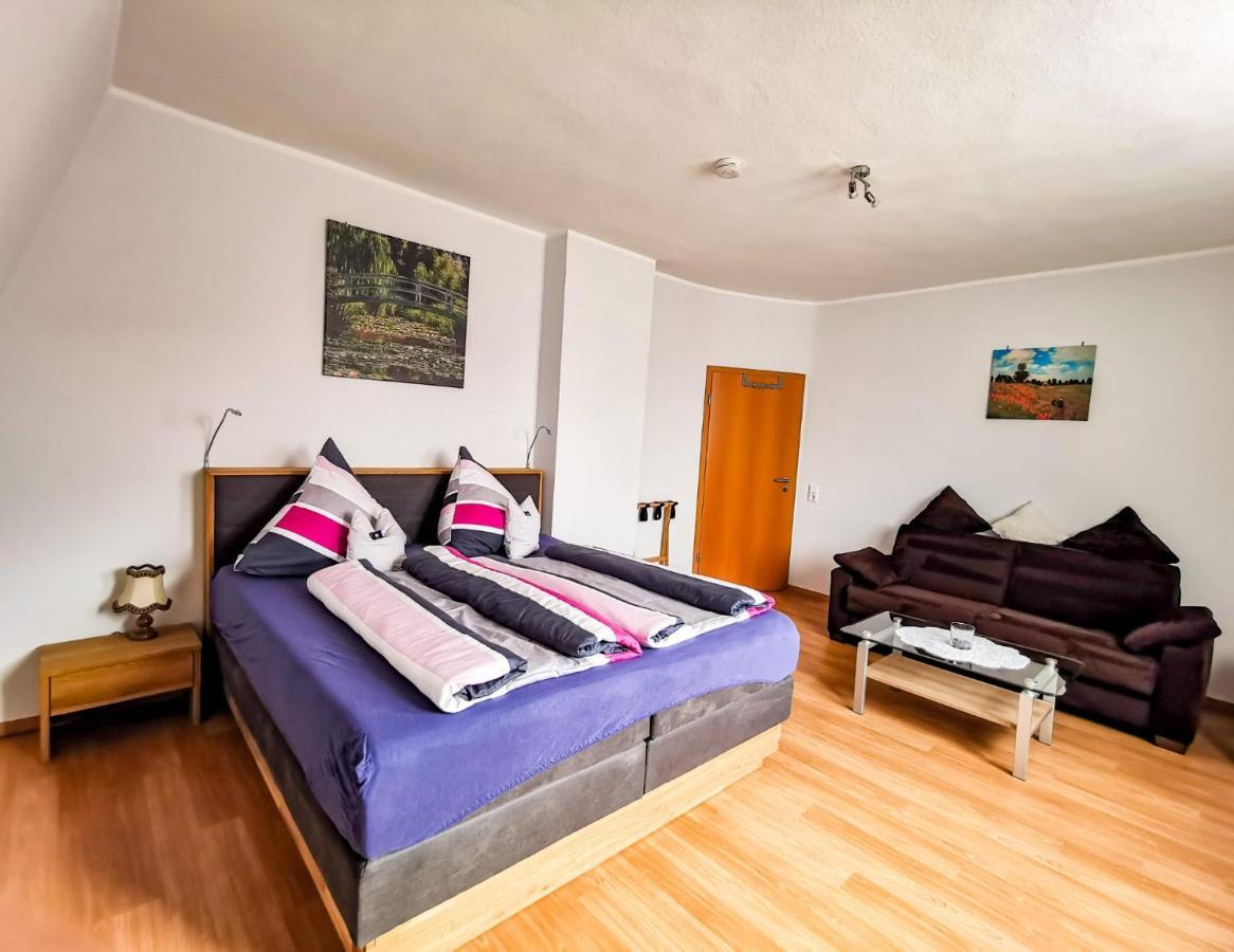 Maris Apartment *